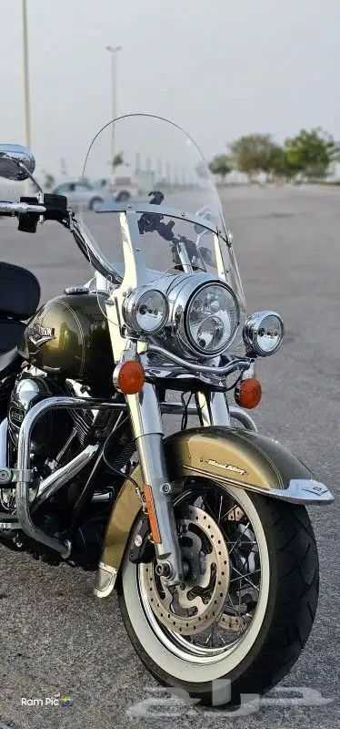 harley roadking classic 2016هارلي رود كينج 6