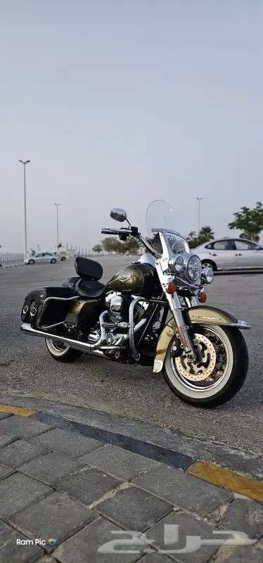 harley roadking classic 2016هارلي رود كينج 7