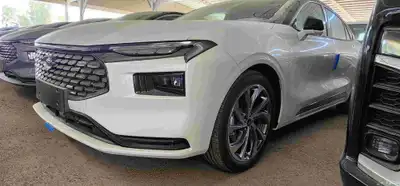 فورد تورس تيتانيوم بلس 2025 4