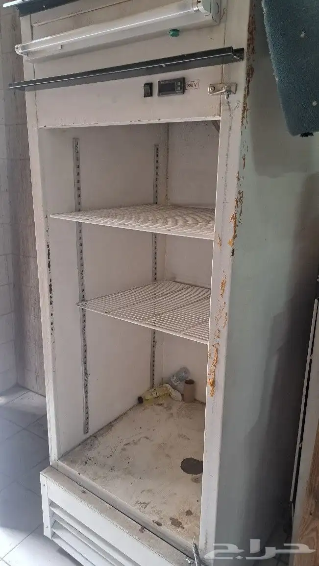 ثلاجات عطلانه للبيع 2