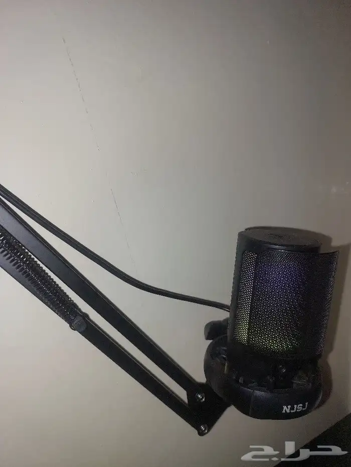 ماوس و كيبورد و مايك و ماوس باد و سماعه للبيع 2