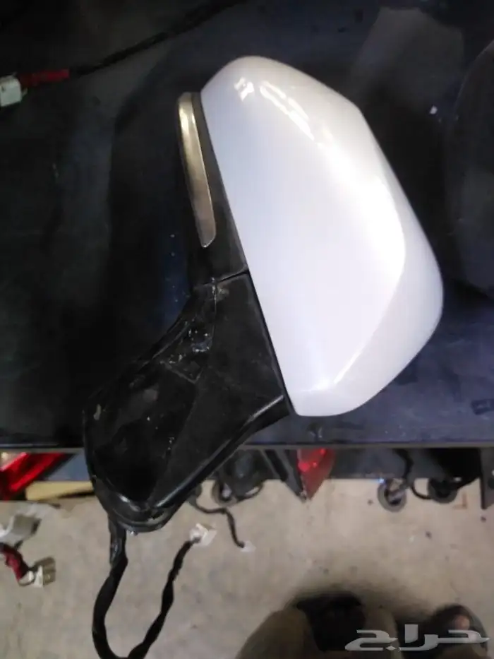 مرايات جانببه تويوتا كامري 2018-2025 2