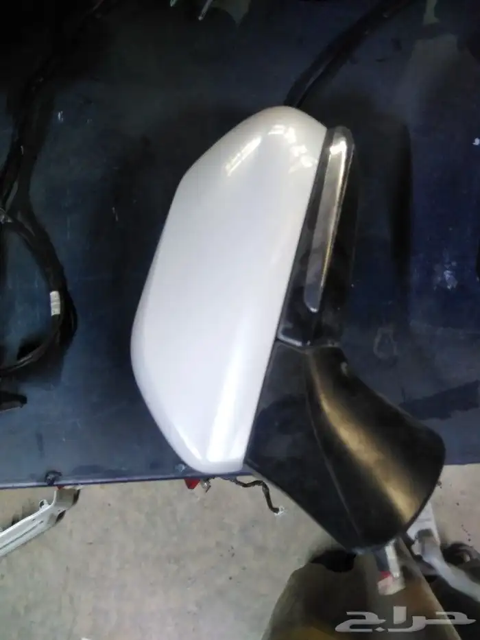 مرايات جانببه تويوتا كامري 2018-2025 1