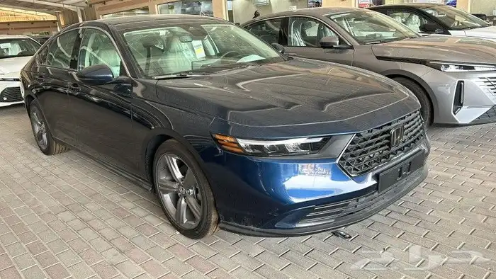 هوندا اكورد 2025 ستاندر و نص فل 2