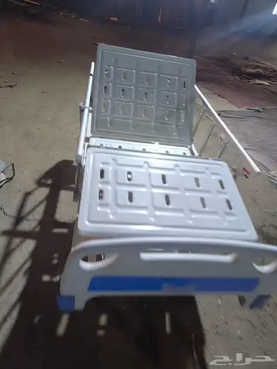 سرير طبي كهربائي معا مرتبه طبيه للبيع 2