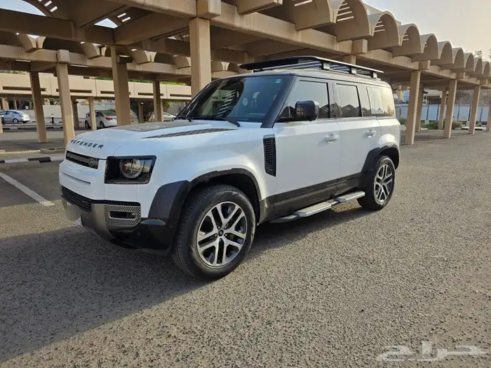 للبيع لاند روفر ديفندر 110 بودي وكالة 2023 0