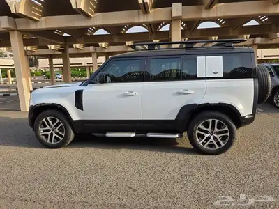 للبيع لاند روفر ديفندر 110 بودي وكالة 2023 1