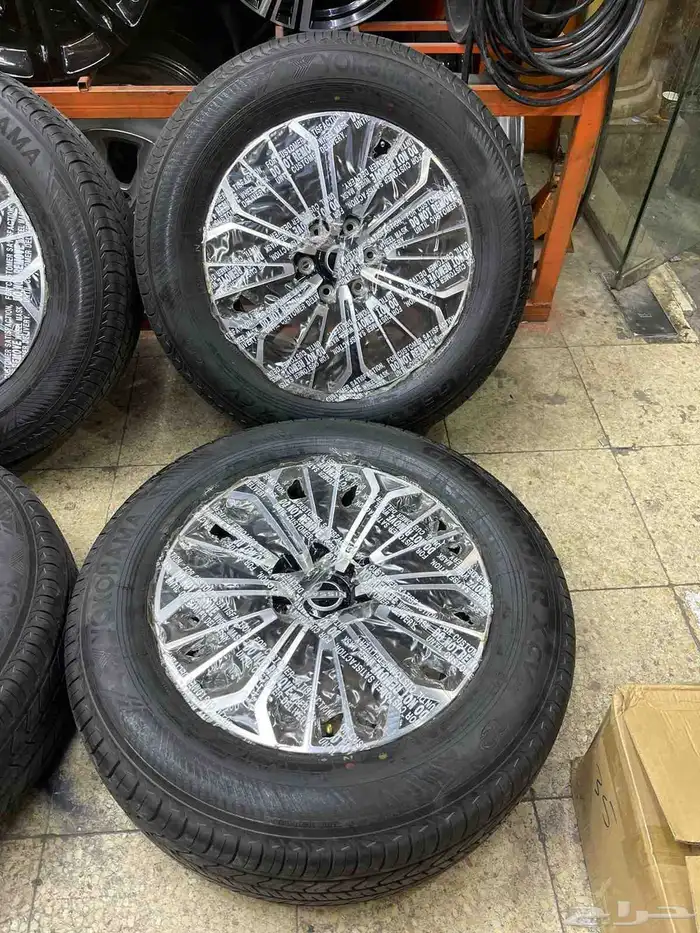 جنوط نيسان تيتانيوم مقاس 20 اصلي وكاله موديل 2025 1