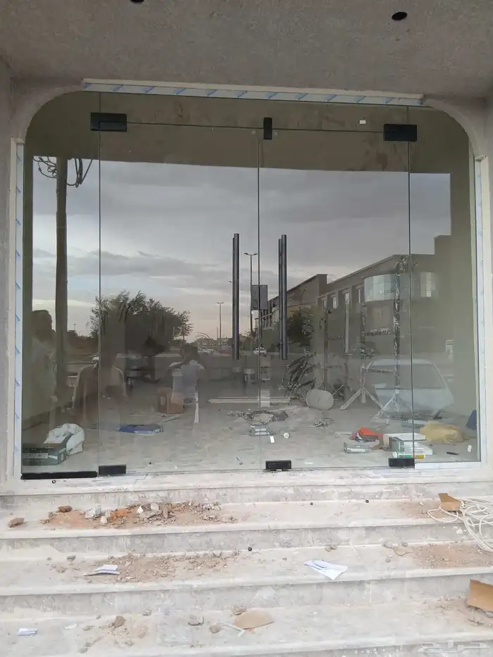 زجاج سكريت 12ملي مرمل شفاف درايش صيانه على مدار24ساعه 4