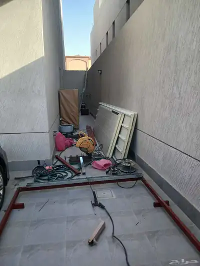 بنل. مستودعات غرف مضلات 4