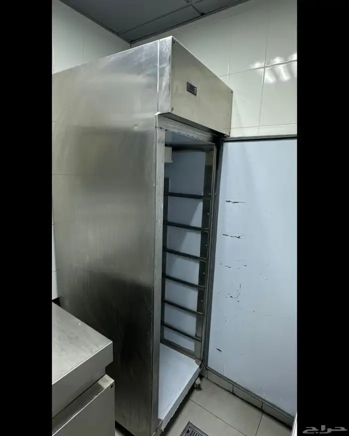 مطعم دورين وجبات سريعة متكامل للبيع بكامل تجهيزاته 8
