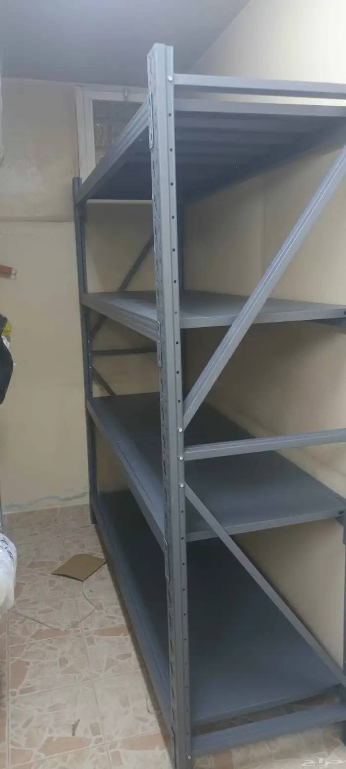 رفوف مستودعات سوبر ماركه عاديه 2