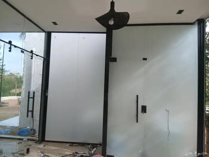 زجاج سكريت 12ملي مرمل شفاف درايش صيانه على مدار24ساعه 2