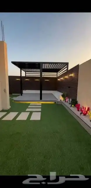 عشب صناعي وجلسات خارجية 2