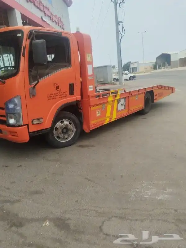 سطحه شمال الرياض لنقل السيارات المعطله والمصدومه 0