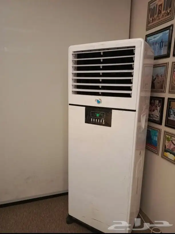 تاجير قهوجين وصبابين رجال ونساء كنب زل طاولات مضلات مكيفات 9