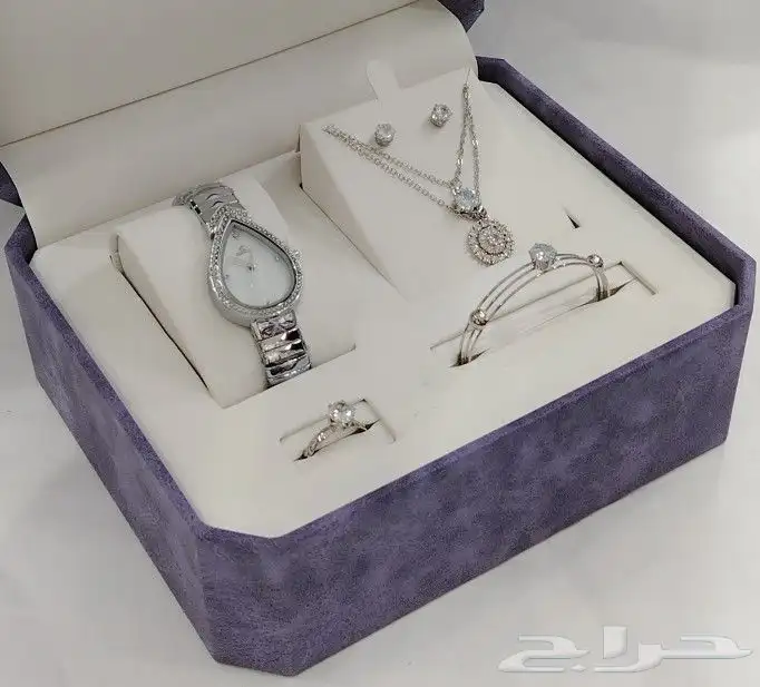 اطقم ساعات نسائي جديد 15