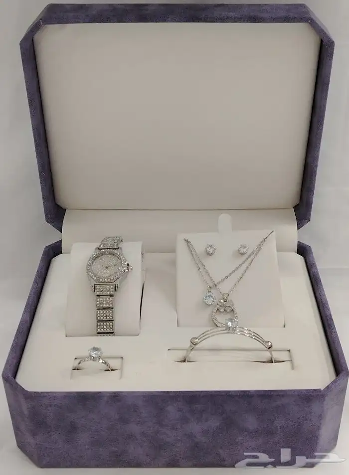 اطقم ساعات نسائي جديد 47
