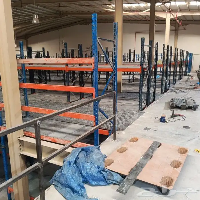 تركيب هناجر وسلم الطوارئ تركيب رفوف المستودعات 4