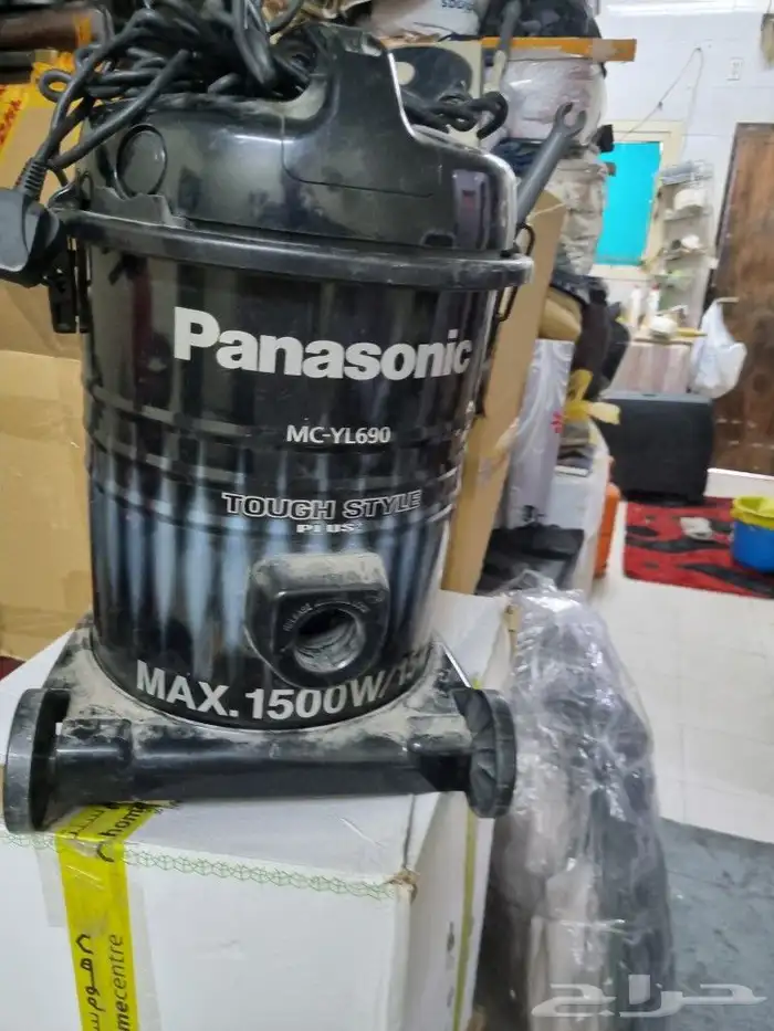 شاشة الي جه 32بوص عادي مش اسمارت 200ريال ومكنسه 100 5