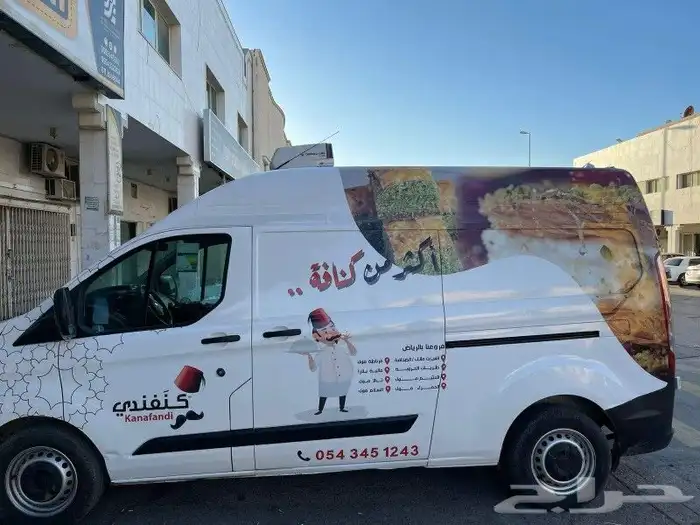 طباعة تركيب ستيكر سيارات دينات باصات دوكر هايس وانيت مطبعة 7