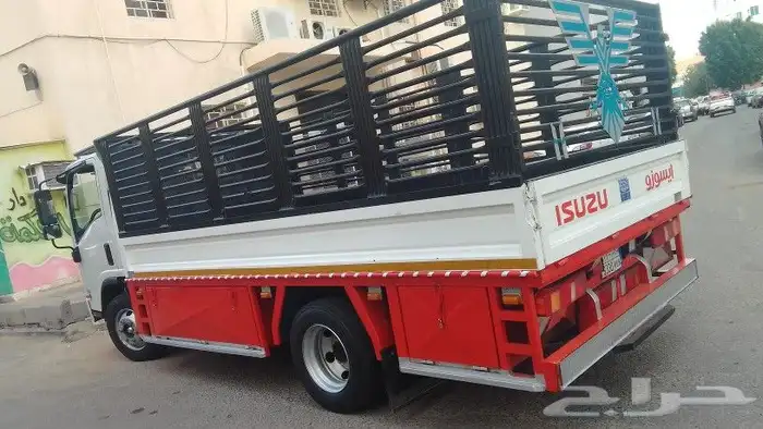 السلام عليكم ورحمه الله وبركاته دينا نقل عفش لجميع انحاء الم 0