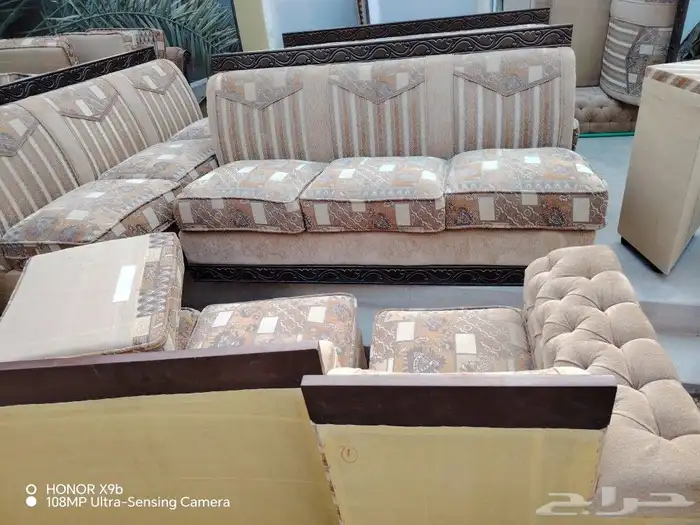 كنب مستعمل للبيع مجلس 8 5 0