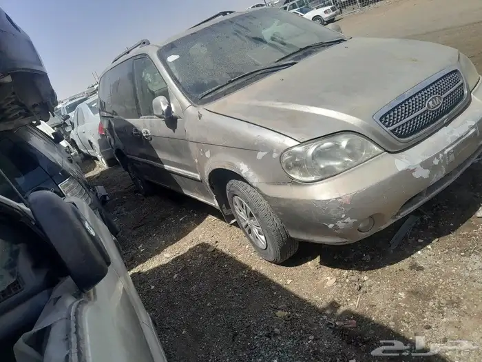 متوفر جميع قطع غيار كيا كارنيفال جميع الموديلات تشليح فقط وم 1