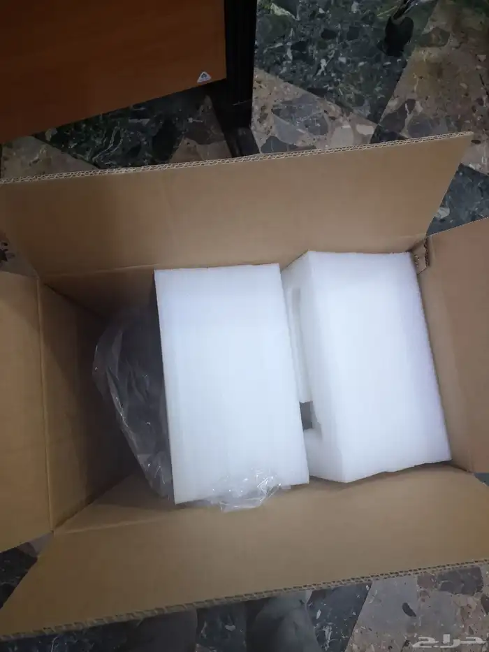 جهاز كاشير hard disk 128 giga byte زاكرة 8غيغا بايت شاشة 8