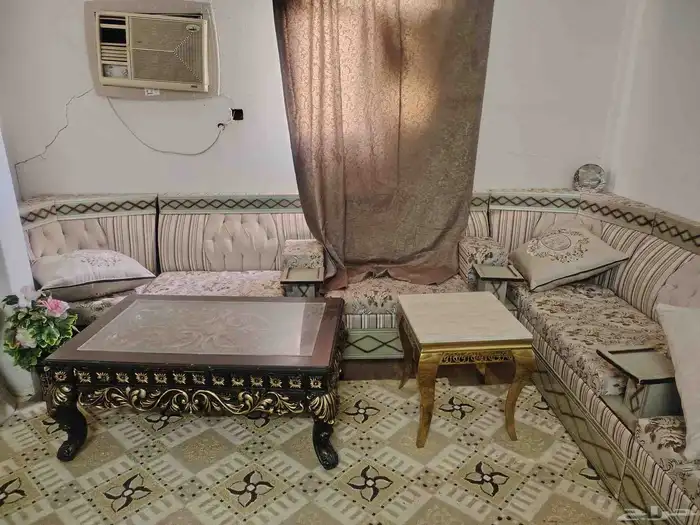 كنب جلوس مستعمل 12 قطعه الموقع عفيف السعر علي السوم 1