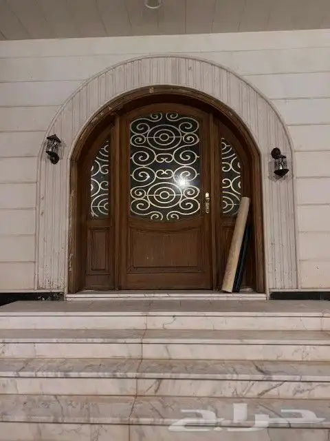 معلم دهانات أبواب وغرف نوم وجميع انواع الديكور 2