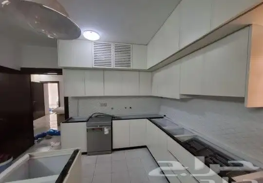 مطبخ تفصيل صاج الماني جديد رفوف اربعه ملي حديثه رخام صناعي 6