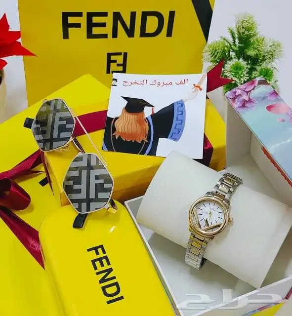 اقوى عروض   ساعه نسائي اشكال فندي ضمان سنتين جوده 1