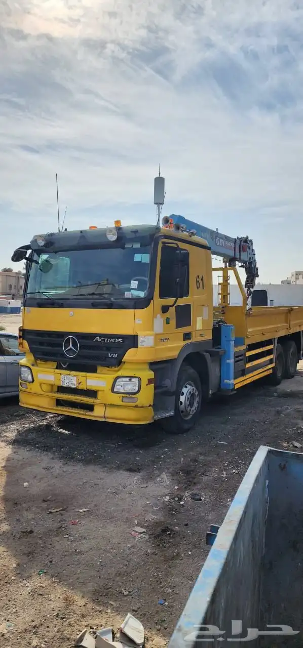 يوجد لدينا ونش يوام تراك وا كرينات وا تريلات نقل عام دخل الق 1
