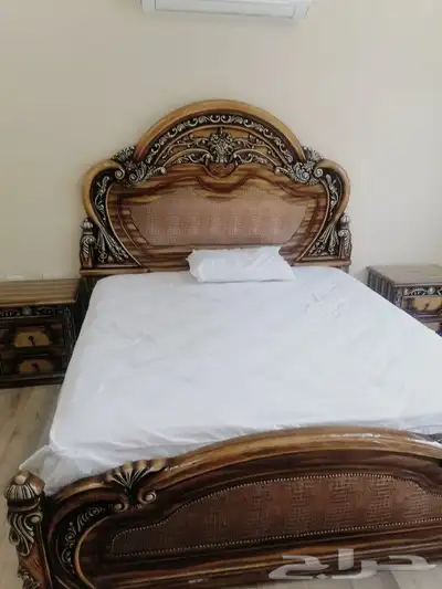غرفة نوم شبه جديده 1