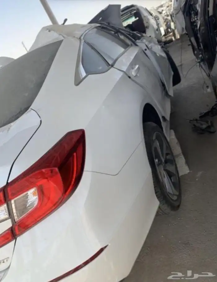 هوندا اكورد موديل 2018تشليح قطع غيار 4