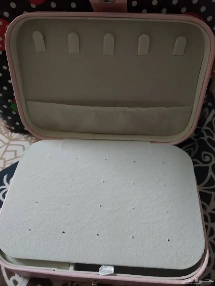 صندوق مجوهرات للحقيبة 4