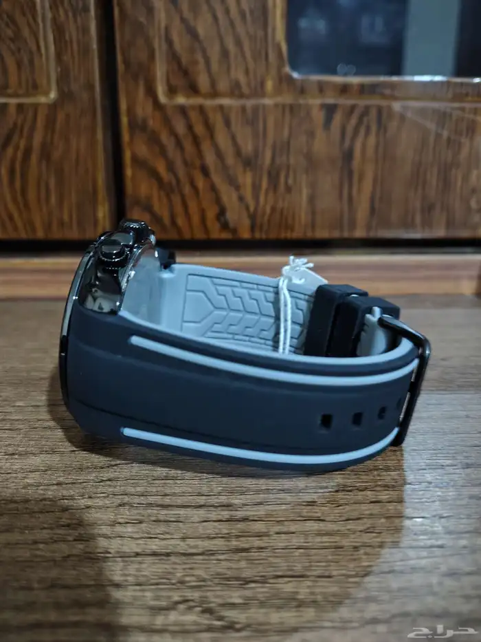 ساعة رياضية ماركة لورس LORUS جديدة 12