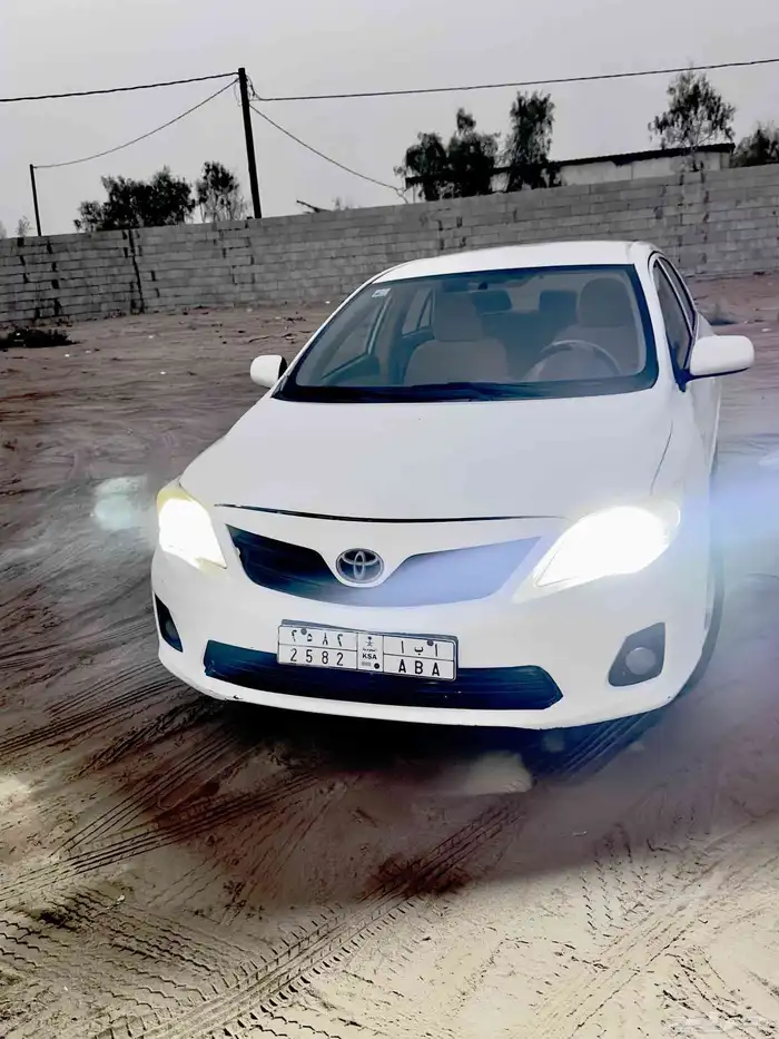 للبيع كورولا موديل 2009 جير عادي 0