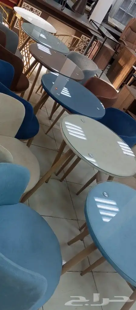 طاولات كافيه 0