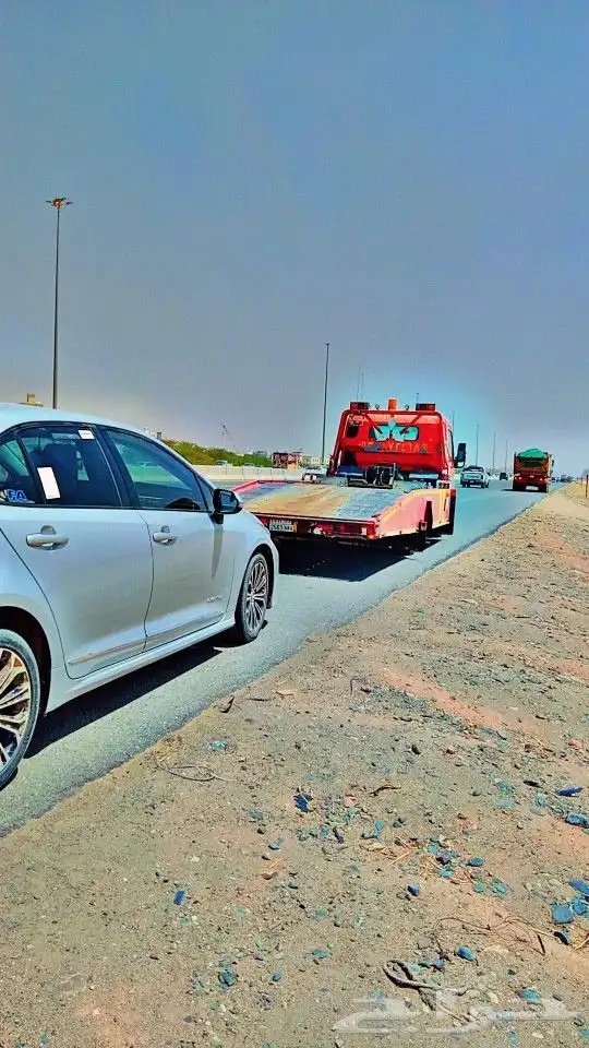 سطحه جده لنقل وتقدير السيارات خدمه سريعه واسعار مناسبه متواج 4