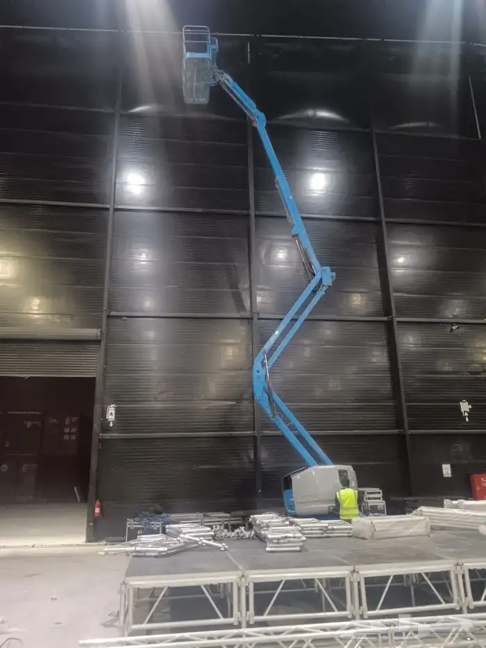 رافعة كرين رفع عمال Forklift Crane Caesarlift 3