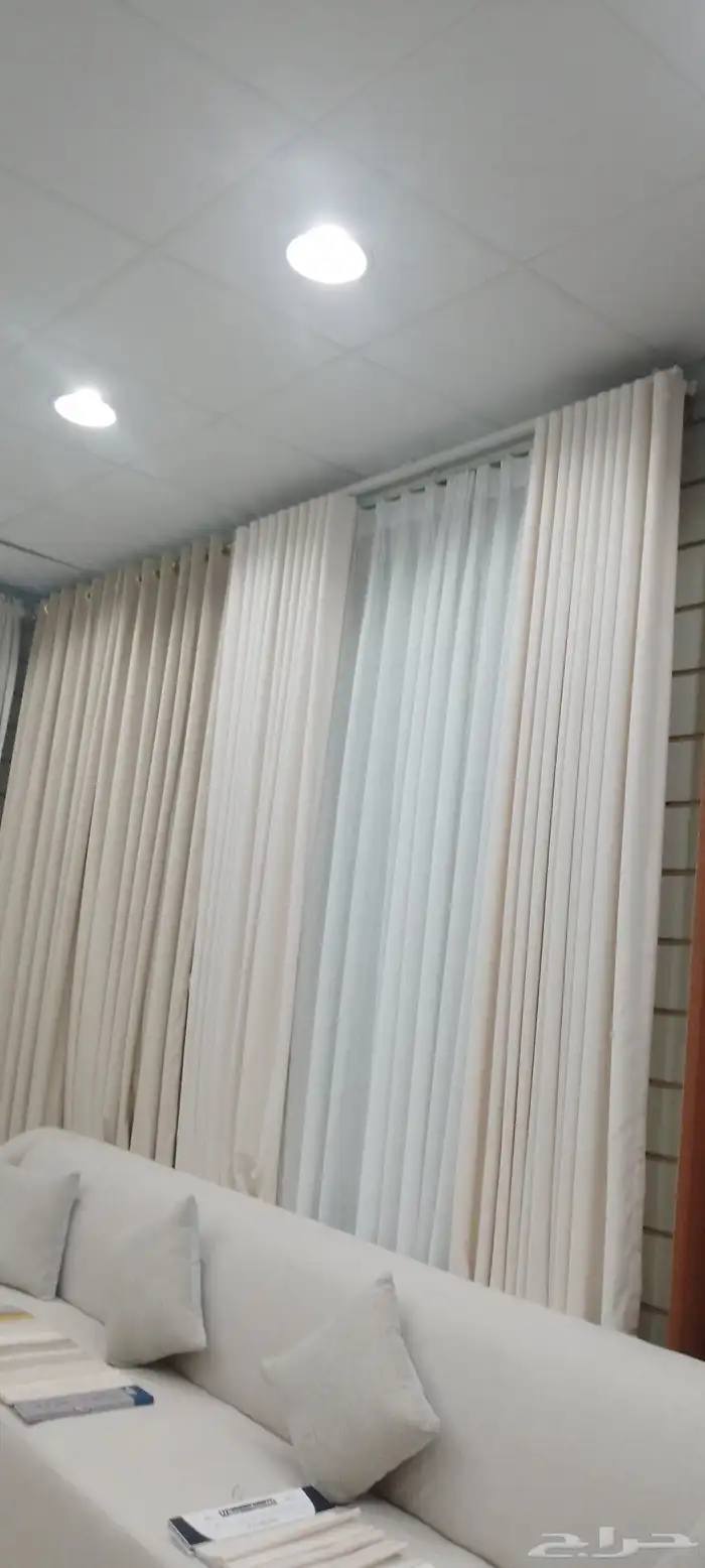 محل أهل الصدارة للكنب والستائر والتنجيد عنك شارع الخيل 2