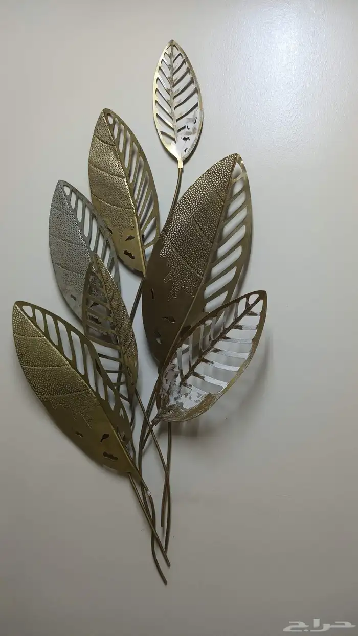 زينه معدنية جداريه 0