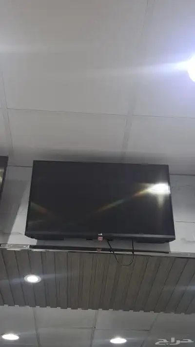 شاشات للبيع مستخدمه ونضيفه 1