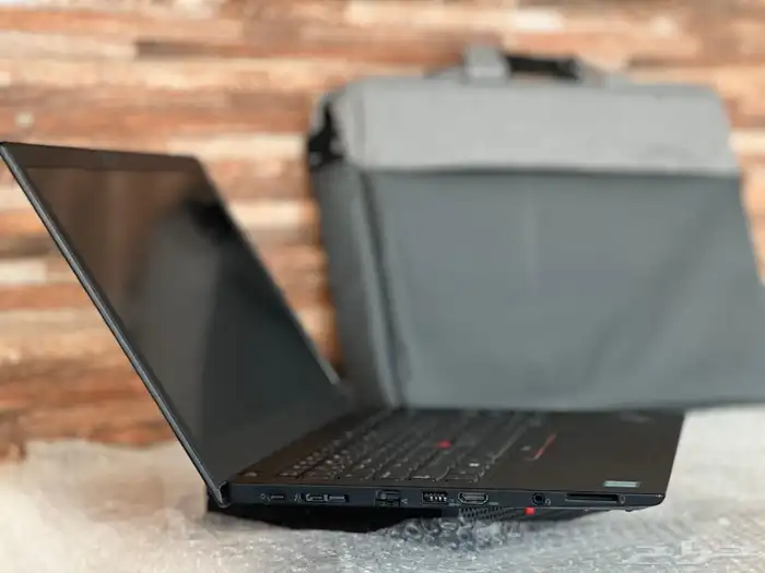 Lenovo thinkpad t480s core i7 generation 8 1