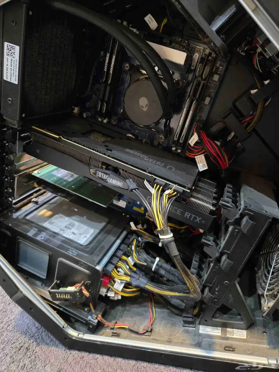 ALIENWARE AREA 51 R2 GAMING PC 15