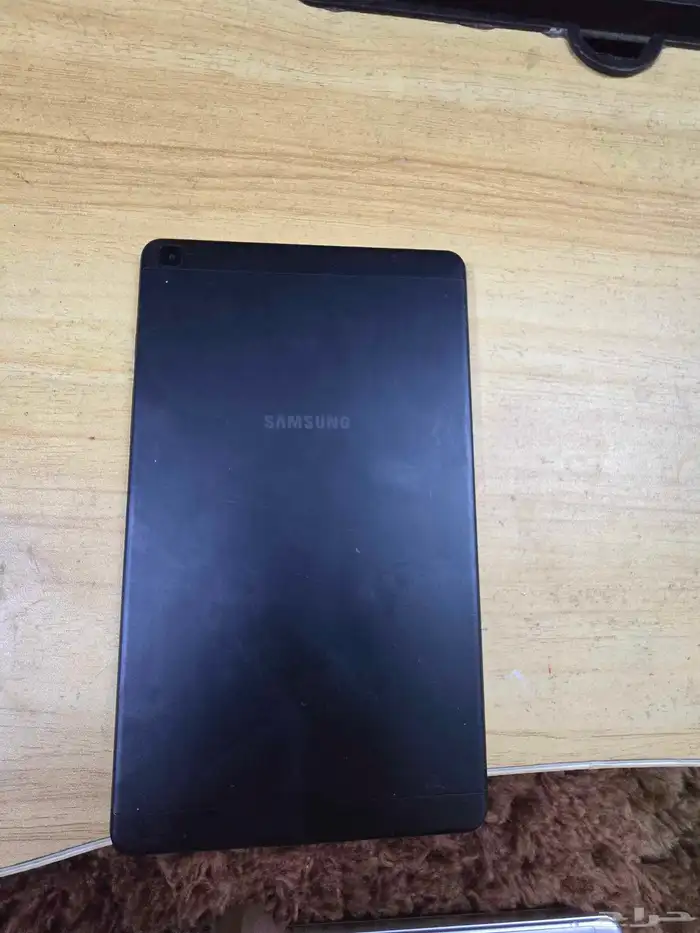 تابات سامسونج وهواوي 10