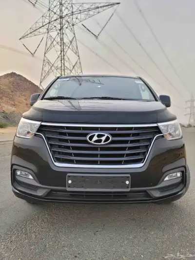 هيونداي ستاريكس 2020 لون اسود 11 راكب 18