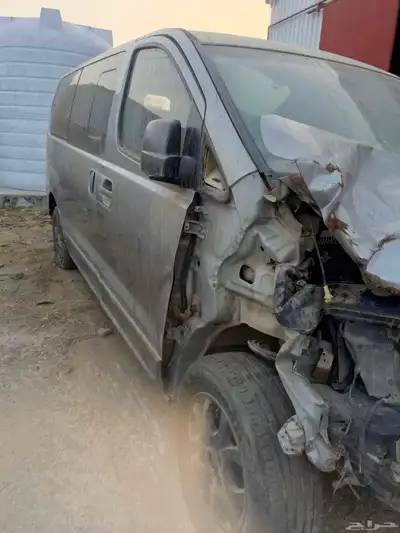 هونداي H1 2013 4